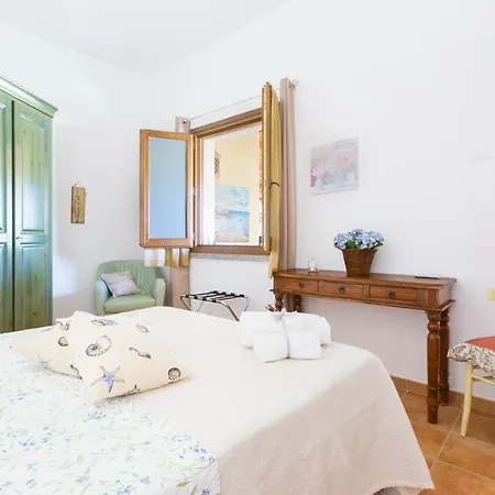 La Vela Bed & Breakfast *